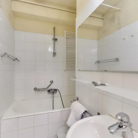 Lecomte - Longchamp 201 Apartamento