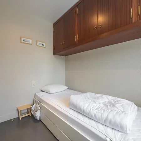 Apartment Lecomte - Longchamp 201 *