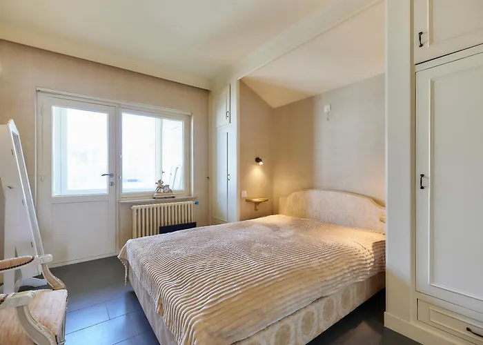 Lecomte - Longchamp 201 Apartment *