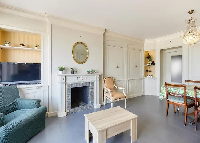 Lecomte - Longchamp 201 * Ostende